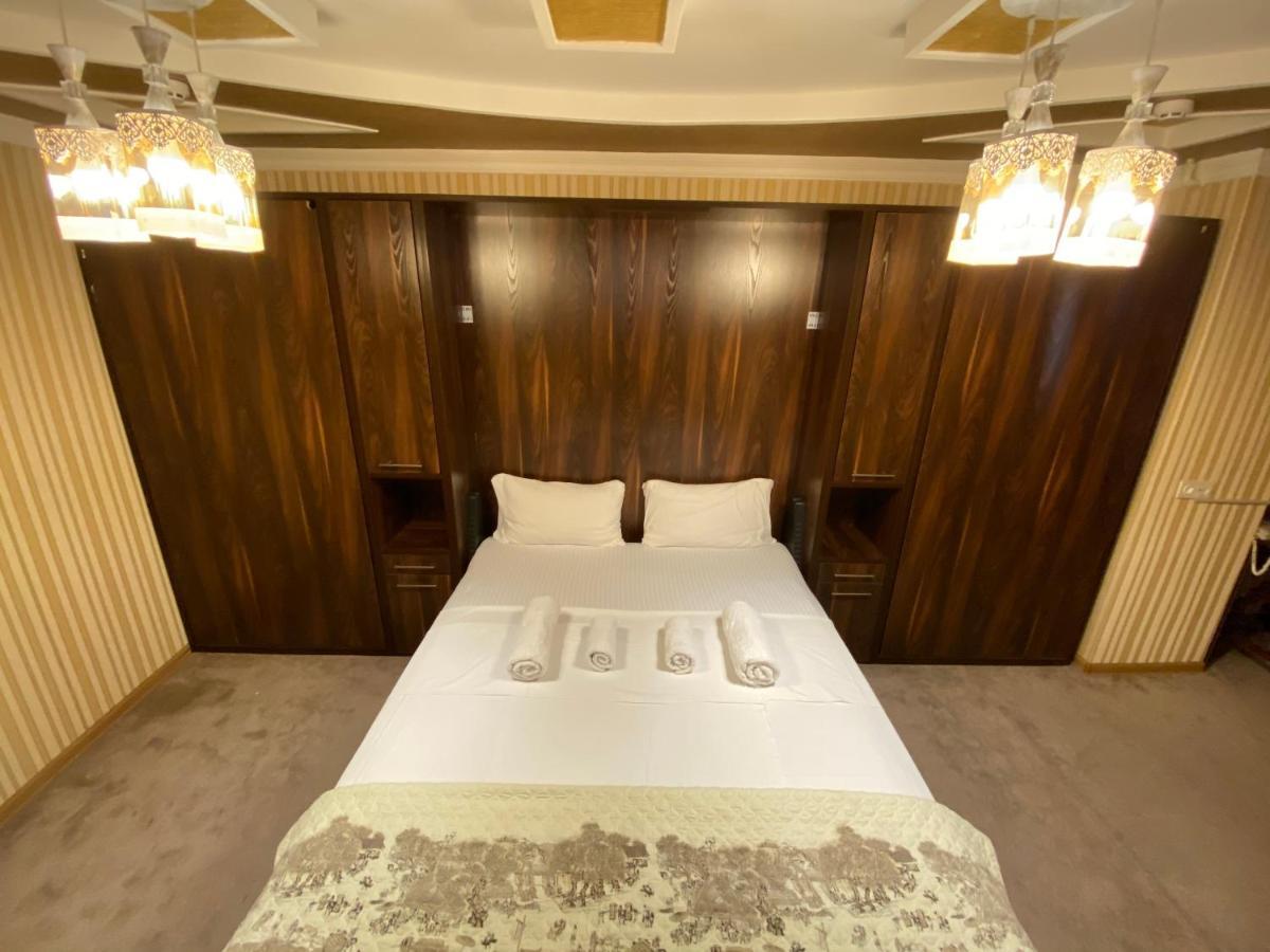Budget Hotel And Hostel タシュケント エクステリア 写真